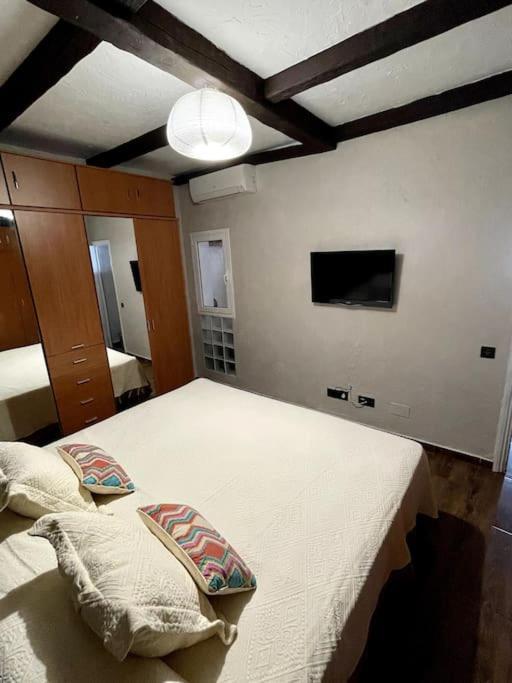 Bereli Beach Apartment Меленара Екстериор снимка